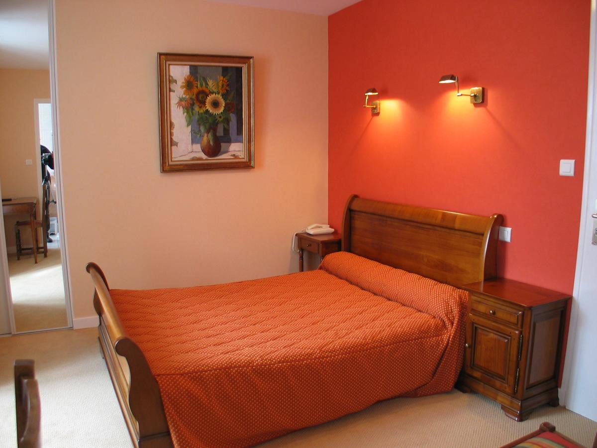 Le Pelican Hotel Rochefort-en-Terre Ngoại thất bức ảnh